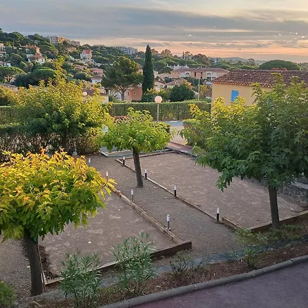 Provencal Meerblick Terrasse Cavalaire-sur-Mer